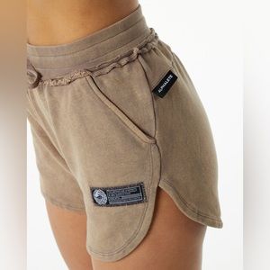 Alphalete VERY TERRY SHORT